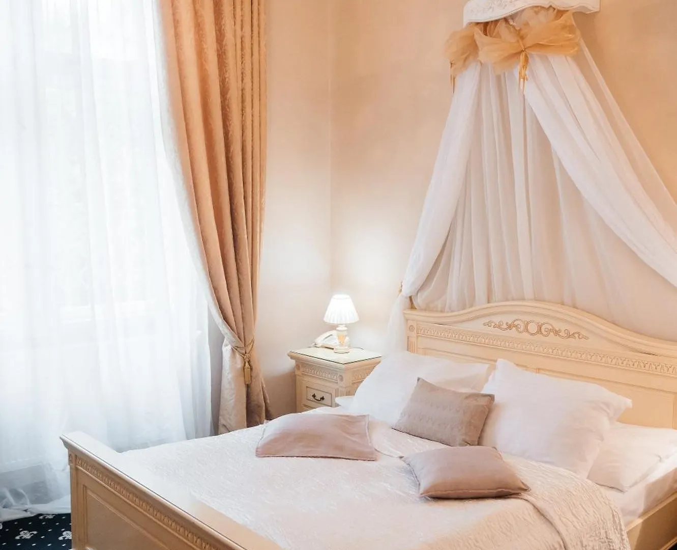 Alisa Hotel Karlovy Vary 4*,