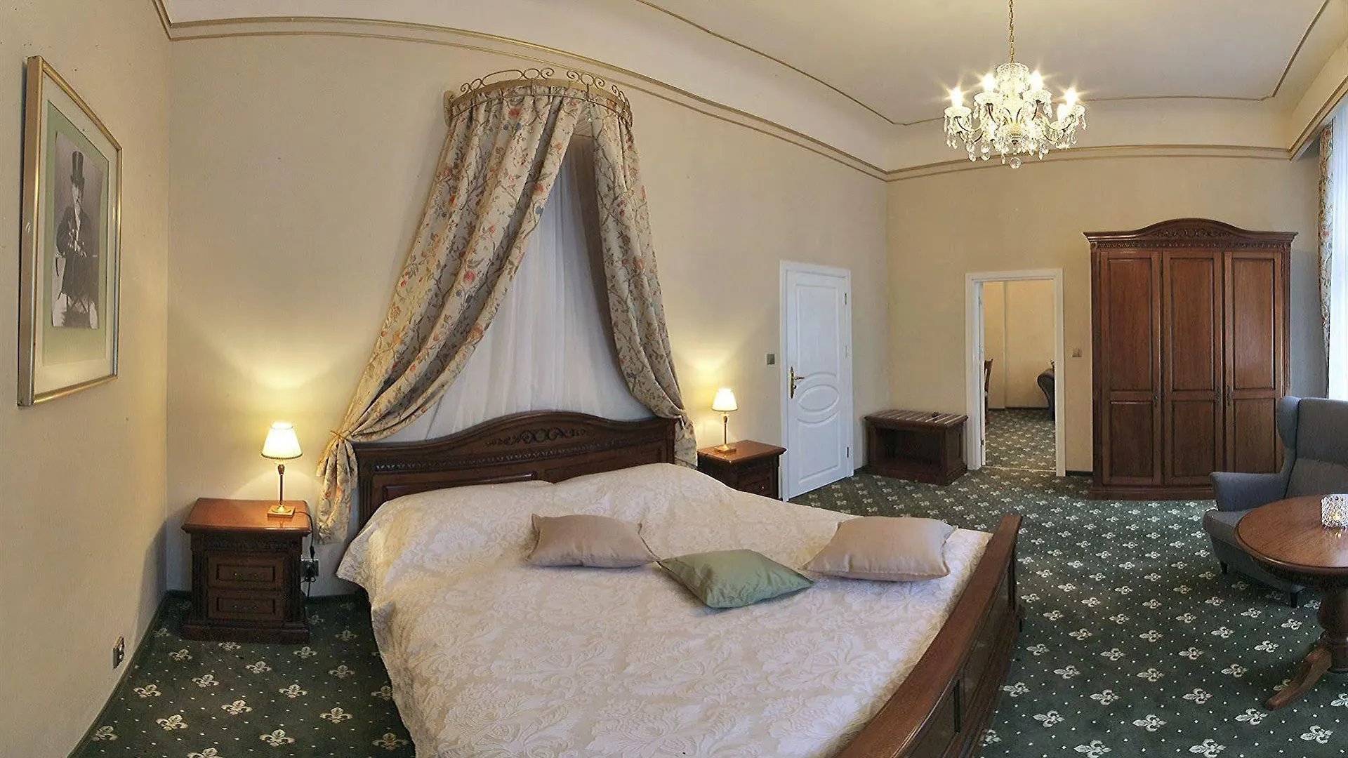 ****  Alisa Hotel Karlsbad Tjeckien